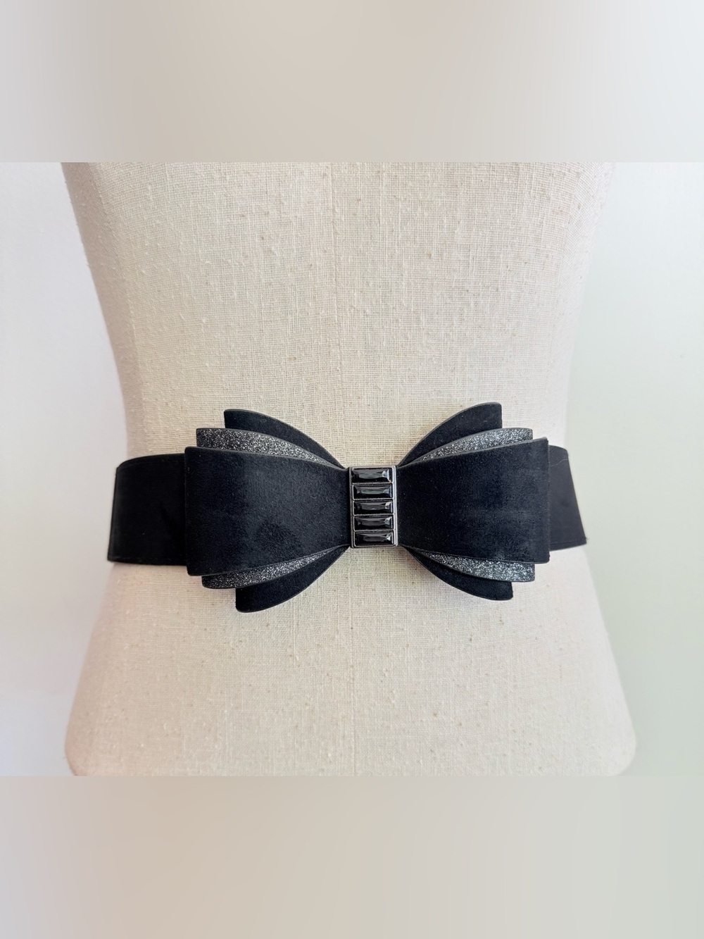Torrid Plus Size Black Glitter Bow Stretch Belt Evening Goth Dark Coquette Sz 0